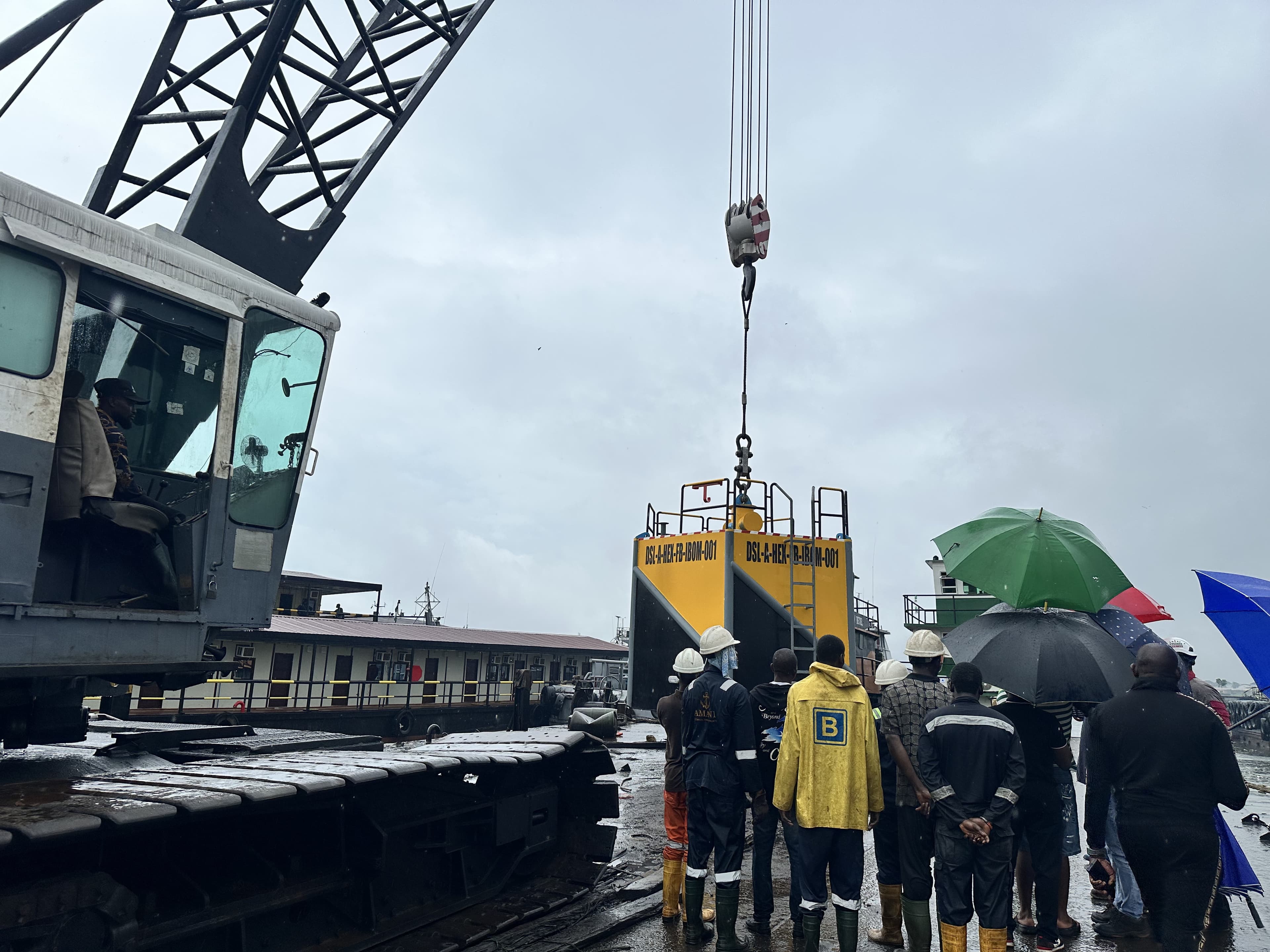 Barge maintenance operations